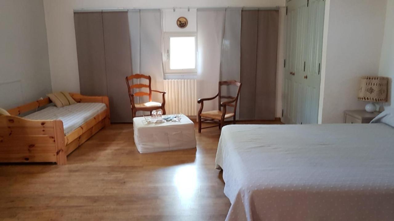 Mas Du Kairos Hotell Venasque Eksteriør bilde